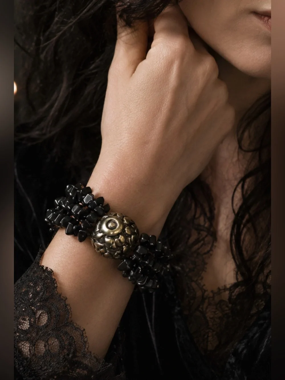 Vintage Black Onyx Chip Bracelet Engraved Floral Metal Bead Whimsy goth Chunky
